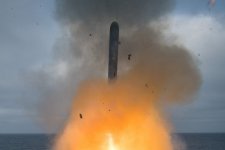 Úc ký thỏa thuận mua hơn 200 tên lửa tầm xa Tomahawk