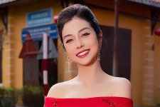 Hoa hậu Jennifer Phạm chia sẻ bí quyết giữ gìn làn da