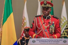 Tướng đảo chính Gabon tuyên thệ nhậm chức Tổng thống