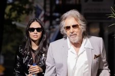 Tài tử Al Pacino chia tay bạn gái ở tuổi 83