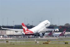 Qantas sa thải bất hợp pháp 1.700 nhân viên mặt đất