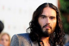 Diễn viên Russell Brand bị nhiều phụ nữ tố cáo tấn công tình dục