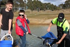 Giáo dục: Victoria thúc đẩy hoạt động câu cá giải trí trong thời gian học sinh nghỉ học