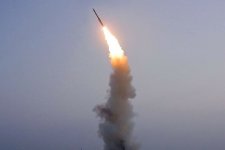 Triều Tiên tuyên bố phóng thành công tên lửa phòng không
