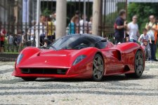 Sêu xe độc nhất thế giới Ferrari P4/5 được chăm sóc thế nào?