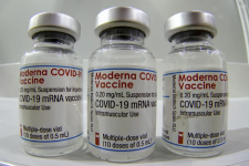 Đặt mua 25 triệu liều nhưng Úc mới sử dụng gần 430,000 liều vaccine Moderna