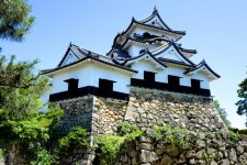 Chiêm ngưỡng vẻ đẹp của những lâu đài samurai Nhật Bản