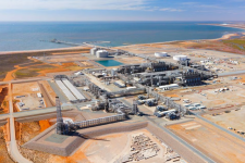 Chevron nhận được thông báo đình công tại các nhà máy LNG