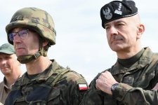 Tham mưu trưởng quân đội Ba Lan nộp đơn từ chức