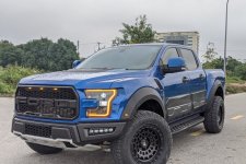 Chiếc Ford Ranger Raptor thứ hai độ lên F-150 Raptor tại Việt Nam