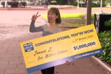 NSW: Nữ sinh viên thắng 1 triệu đô khi tiêm vaccine COVID-19