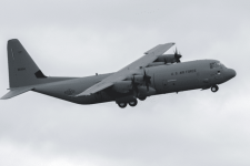 Mỹ bán 24 máy bay vận tải quân sự cho Úc