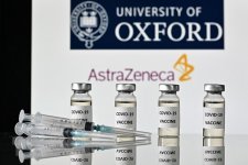 AstraZeneca bắt đầu sản xuất vaccine chống Omicron