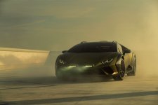 Ra mắt siêu phẩm Lamborghini Huracan Sterrato