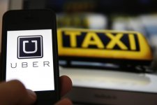 Uber bị phạt hơn 21 triệu đô vì lừa dối khách hàng Úc