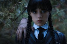 Jenna Ortega trở thành người yêu vì tin đồn cùng Haechan (NCT)