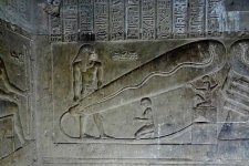 Liệu người Ai Cập cổ đại có khả năng thắp sáng bóng đèn bằng điện?