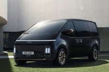 Hyundai úp mở ra mắt một mẫu ô tô điện 7 chỗ hoàn toàn mới
