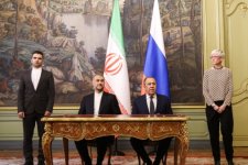 Iran triệu nhà ngoại giao Nga