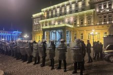 Nga cáo buộc phương Tây muốn gây bất ổn ở Serbia