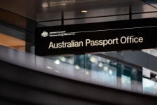 Tin Úc: Chi phí để cấp hộ chiếu mới sẽ tăng 15% từ giữa năm sau