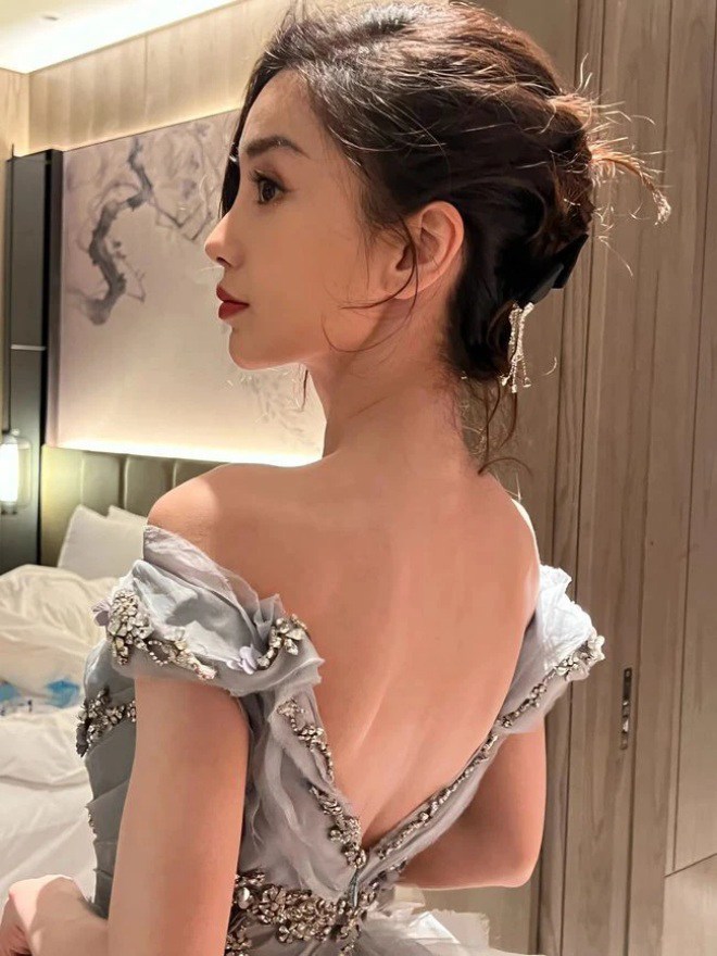 Angelababy ngày càng gầy gò cò hương, nhìn xương lưng ai cũng sợ - 3