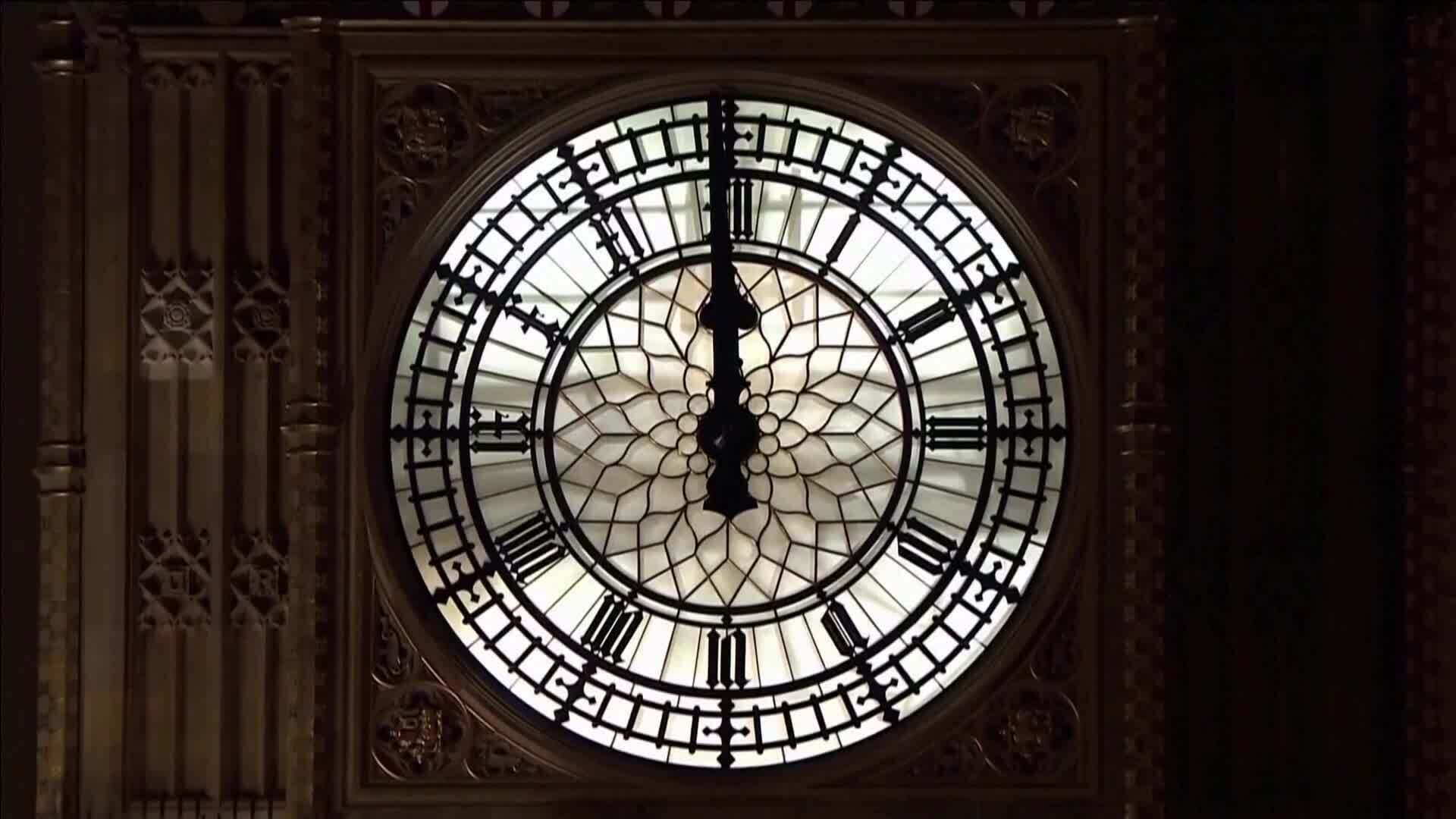 Đồng hồ Big Ben đánh chuông lần đầu sau 4 năm 
