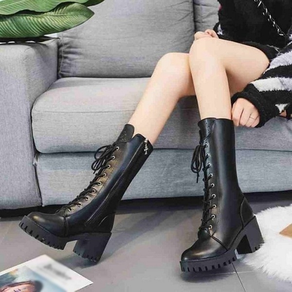 Còn diện 4 kiểu boot này đi làm, nàng sẽ mất điểm thanh lịch trong mắt đồng nghiệp - 7