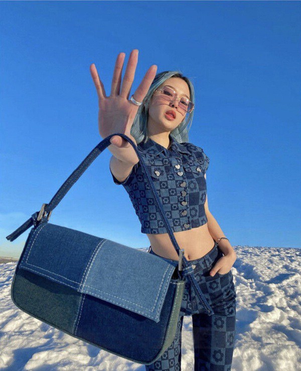 4 món đồ denim sẽ “lên ngôi” trong năm 2022, nàng cập nhật ngay để bắt kịp xu hướng - 14