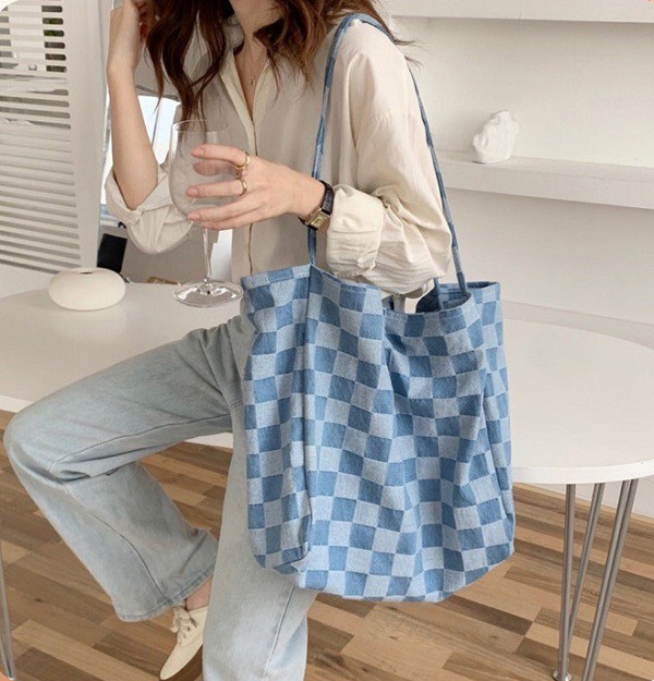 4 món đồ denim sẽ “lên ngôi” trong năm 2022, nàng cập nhật ngay để bắt kịp xu hướng - 15