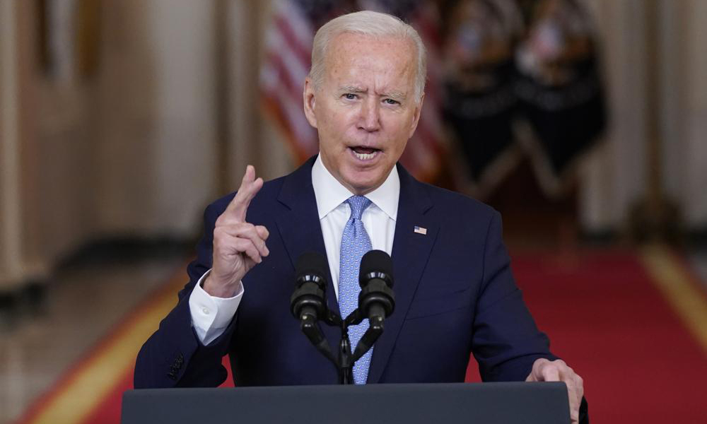 Tổng thống Mỹ Joe Biden phát biểu tại Nhà Trắng hồi tháng 8/2021. Ảnh: AP.