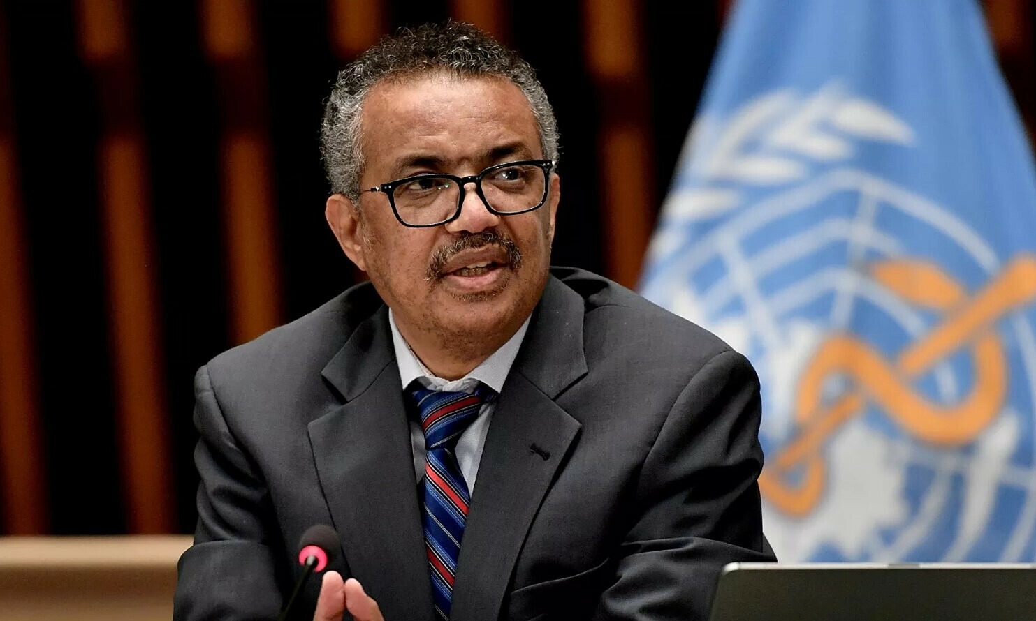 Tổng giám đốc Tổ chức Y tế Thế giới (WHO) Tedros Adhanom Ghebreyesus trả lời họp báo tại Geneva, Thụy Sĩ, vào tháng 7/2020. Ảnh: Reuters.