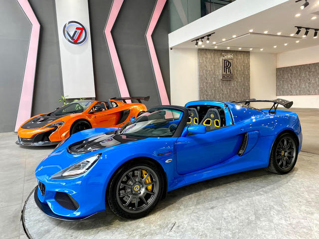 Lotus Exige Sport 420 Final Edition đầu tiên về Việt Nam - Xe thể thao hàng độc dành cho đại gia đã chán Porsche Cayman - Ảnh 1.
