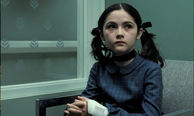 Isabelle Fuhrman trong Orphan (2009). Ảnh: Warner Bros