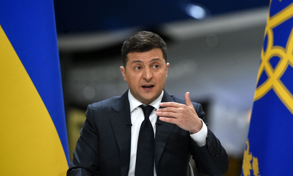 Tổng thống Ukraine  Volodymyr Zelenskyy tại cuộc họp báo tại Kiev tháng 5/2021. Ảnh: AFP.