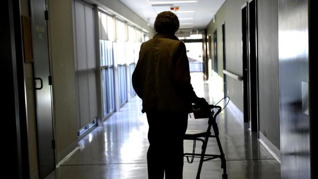 Informal carers need more government support, the aged care royal commission has been told.