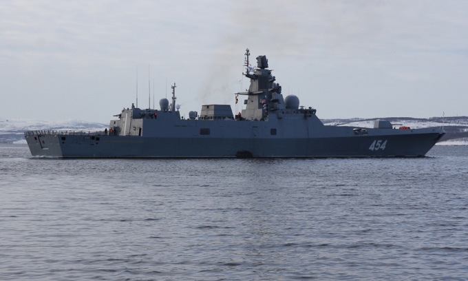 Tàu hộ vệ Đô đốc Gorshkov ra biển hồi năm 2020. Ảnh: BQP Nga.