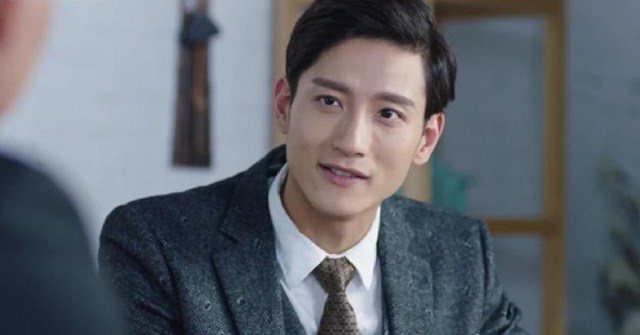 Mùng 3 đến chúc Tết bố mẹ vợ cũ, nhìn thứ treo trên tường, tôi nghẹn lòng xin được đoàn tụ  - 1