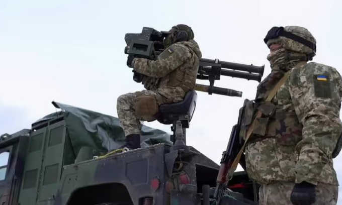 Binh sĩ Ukraine trực chiến trong bức ảnh đăng ngày 31/12. Ảnh: Quân đội Ukraine