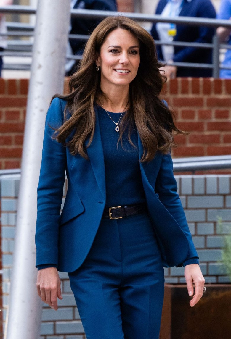 Đây là kiểu quần Kate Middleton rất mê, vừa che khuyết điểm vừa kéo chân dài - 5