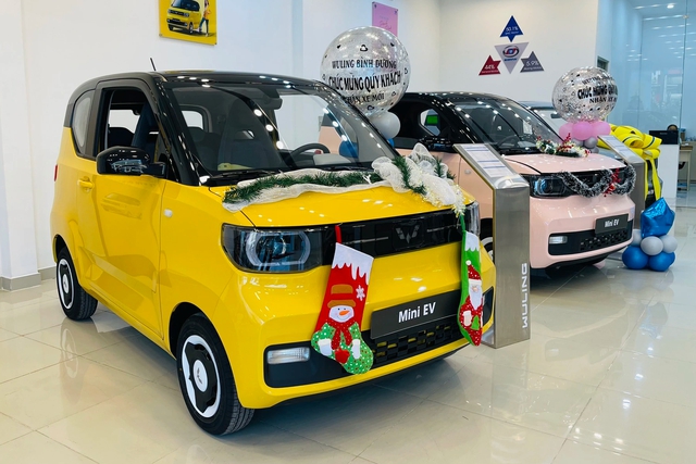 Loạt xe điện đua khuyến mãi tại Việt Nam trước Tết: Wuling giảm 40 triệu, VinFast giảm hơn 160 triệu kèm điều kiện - Ảnh 1.