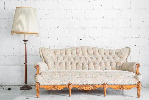 Trắc nghiệm tâm lý: Khi mệt mỏi, bạn sẽ nằm nghỉ ngơi trên chiếc sofa nào? - 3