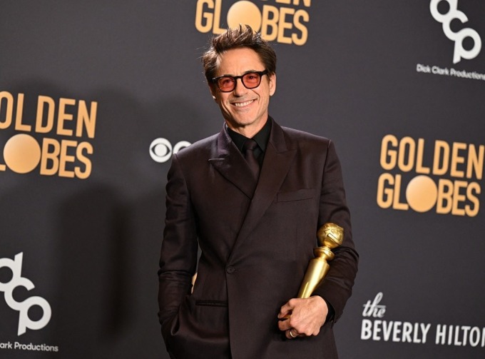 Robert Downey Jr. tại lễ trao giải Quả Cầu Vàng 2024 hôm 8/1. Ảnh: Golden Globes