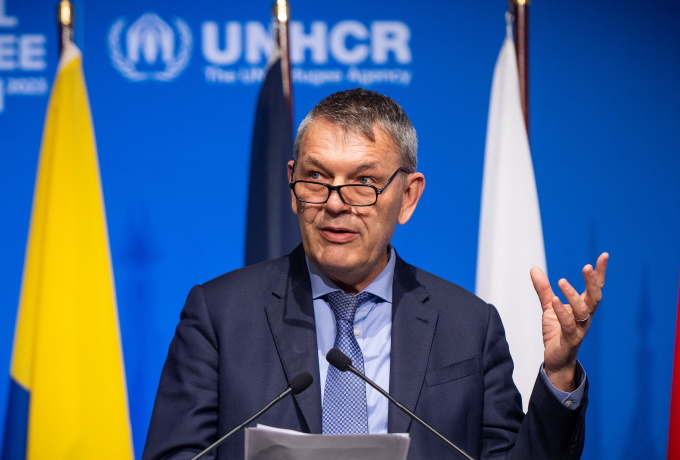 Giám đốc UNRWA Philippe Lazzarini phát biểu tại Geneva, Thụy Sĩ ngày 13/12/2023. Ảnh: Reuters