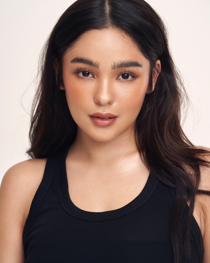 Chân dung nữ nghệ sĩ thắng bình chọn gương mặt đẹp nhất năm. Ảnh: Instagram Andrea Brillantes