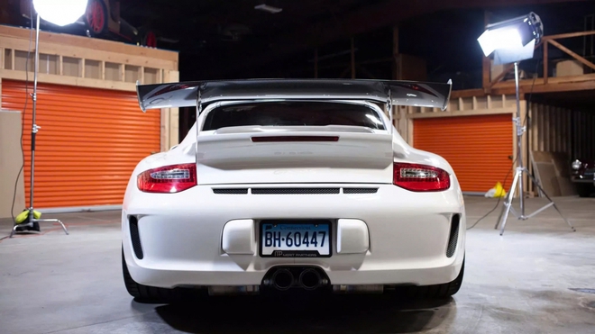 Porsche 997 GT3 RS sau 14 năm sử dụng vẫn được rao bán hơn 200.000 USD- Ảnh 4.