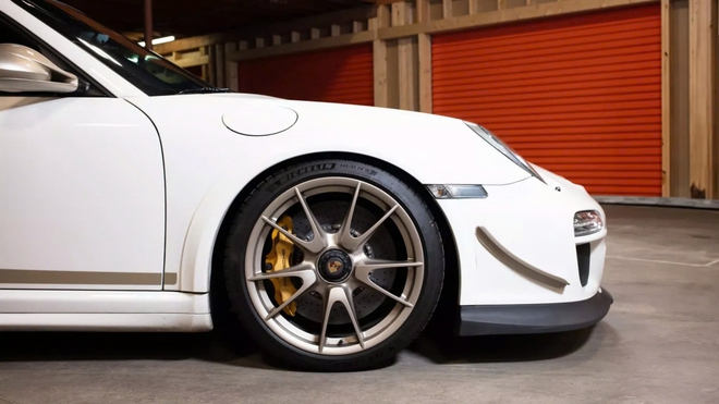 Porsche 997 GT3 RS sau 14 năm sử dụng vẫn được rao bán hơn 200.000 USD- Ảnh 5.