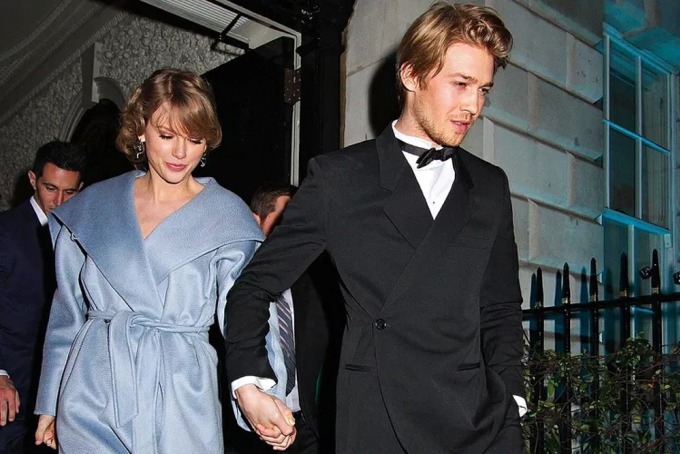 Joe Alwyn và Taylor Swift dự tiệc hậu lễ trao giải BAFTA 2019. Ảnh: Blitz Pictures