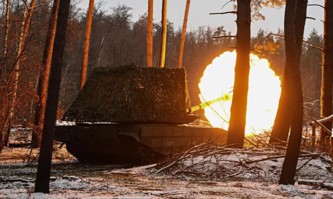 Xe tăng T-90M Nga khai hỏa tại tỉnh Donetsk hồi tháng 12/2024. Ảnh: RIA Novosti