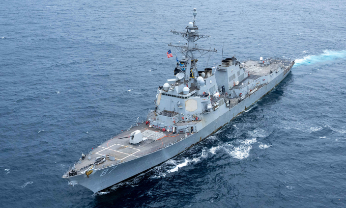 Khu trục hạm  USS Mason tại Biển Đỏ tháng 1/2024. Ảnh: US Navy